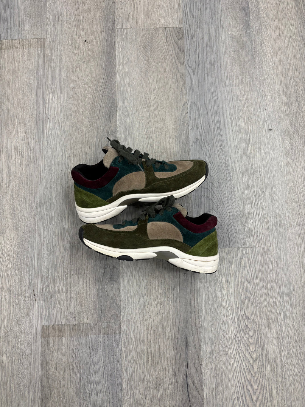 CHANEL cc runners green/purple 36.5 OG ALL U