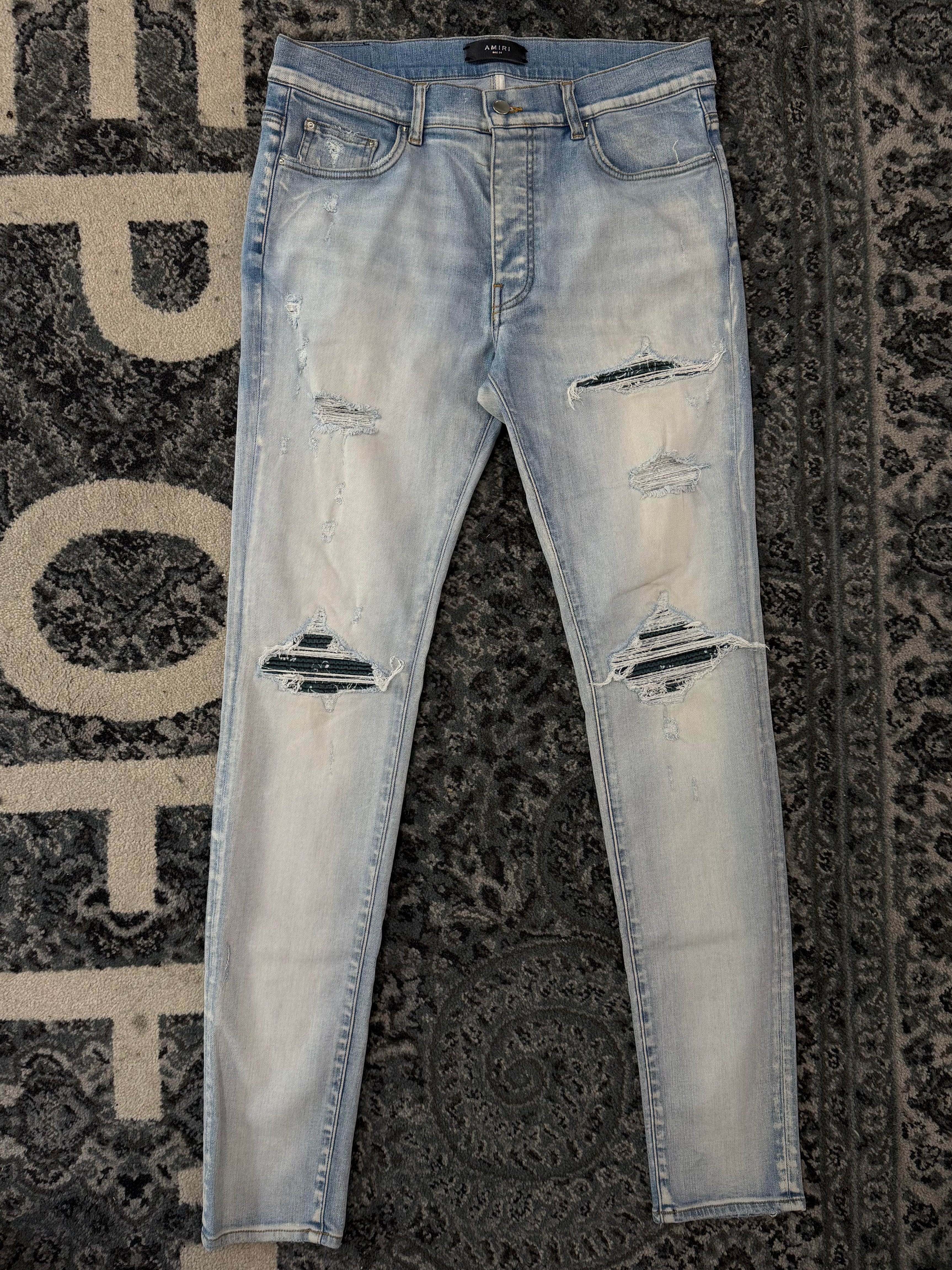 AMIRI dark green paisley patch mx1 jeans light wash 34 U