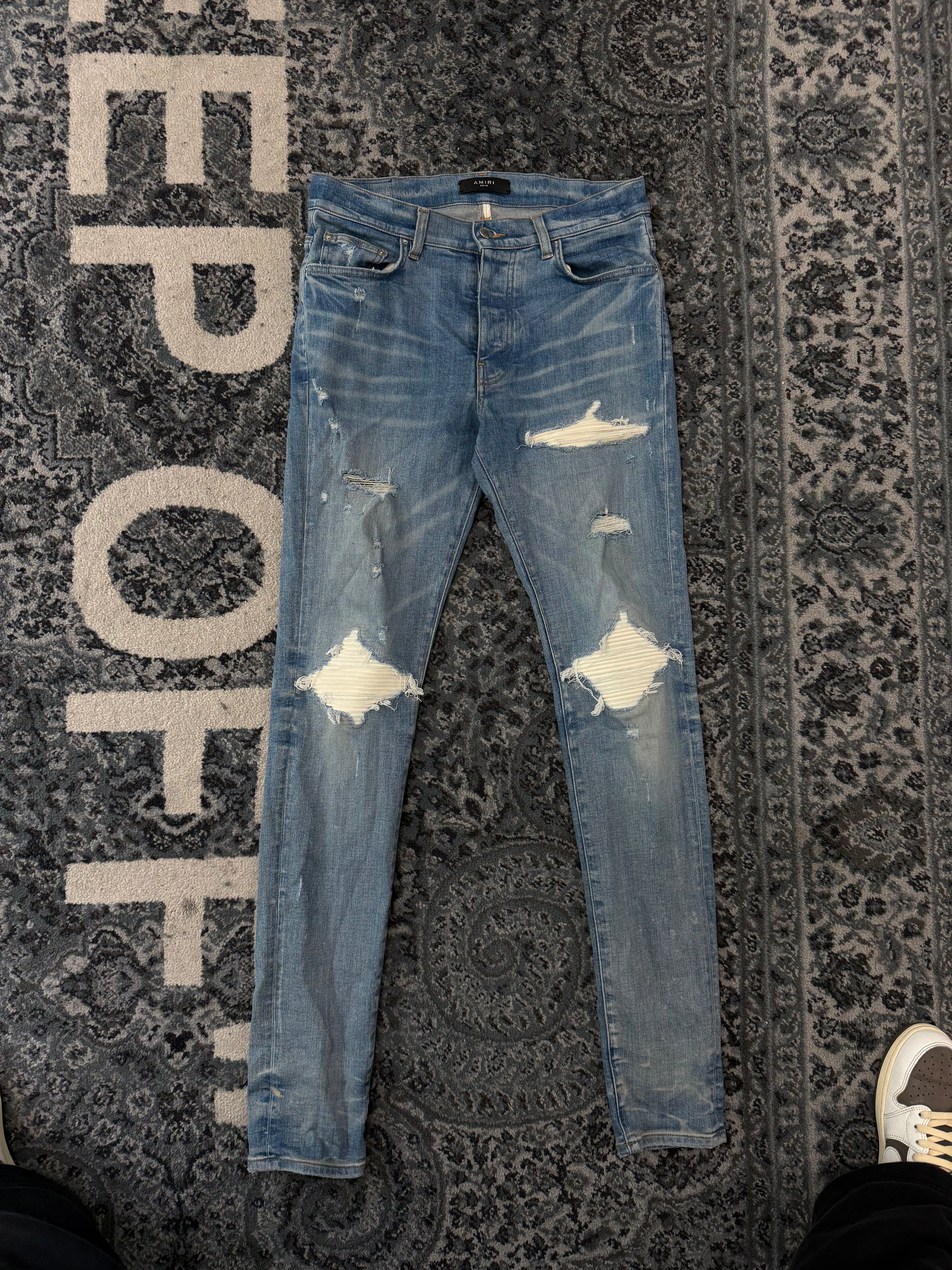 AMIRI white patch mx1 jeans indigo 32 U