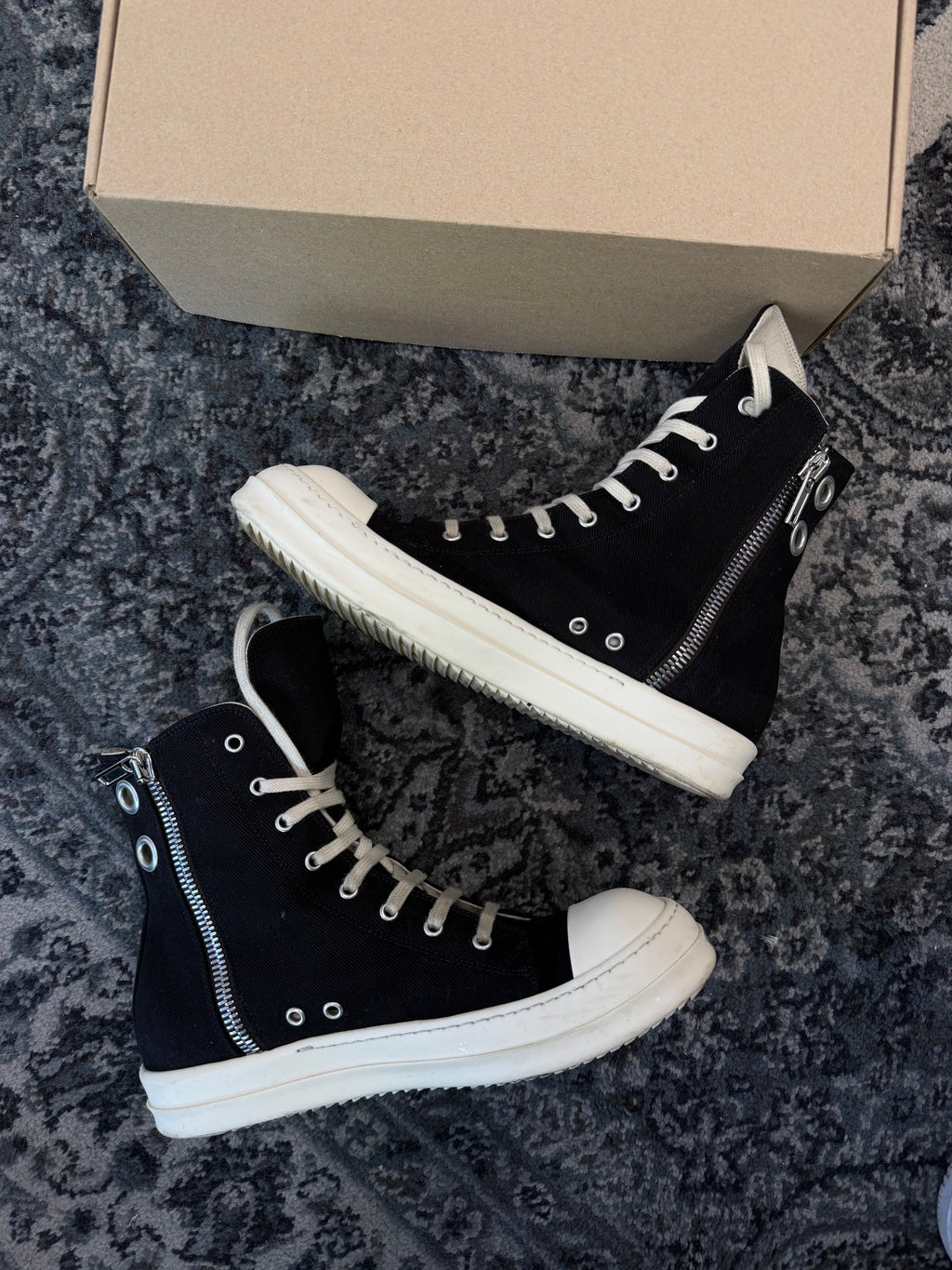 RICK OWENS black/milk ramone hightops 42 (9M) OG ALL U