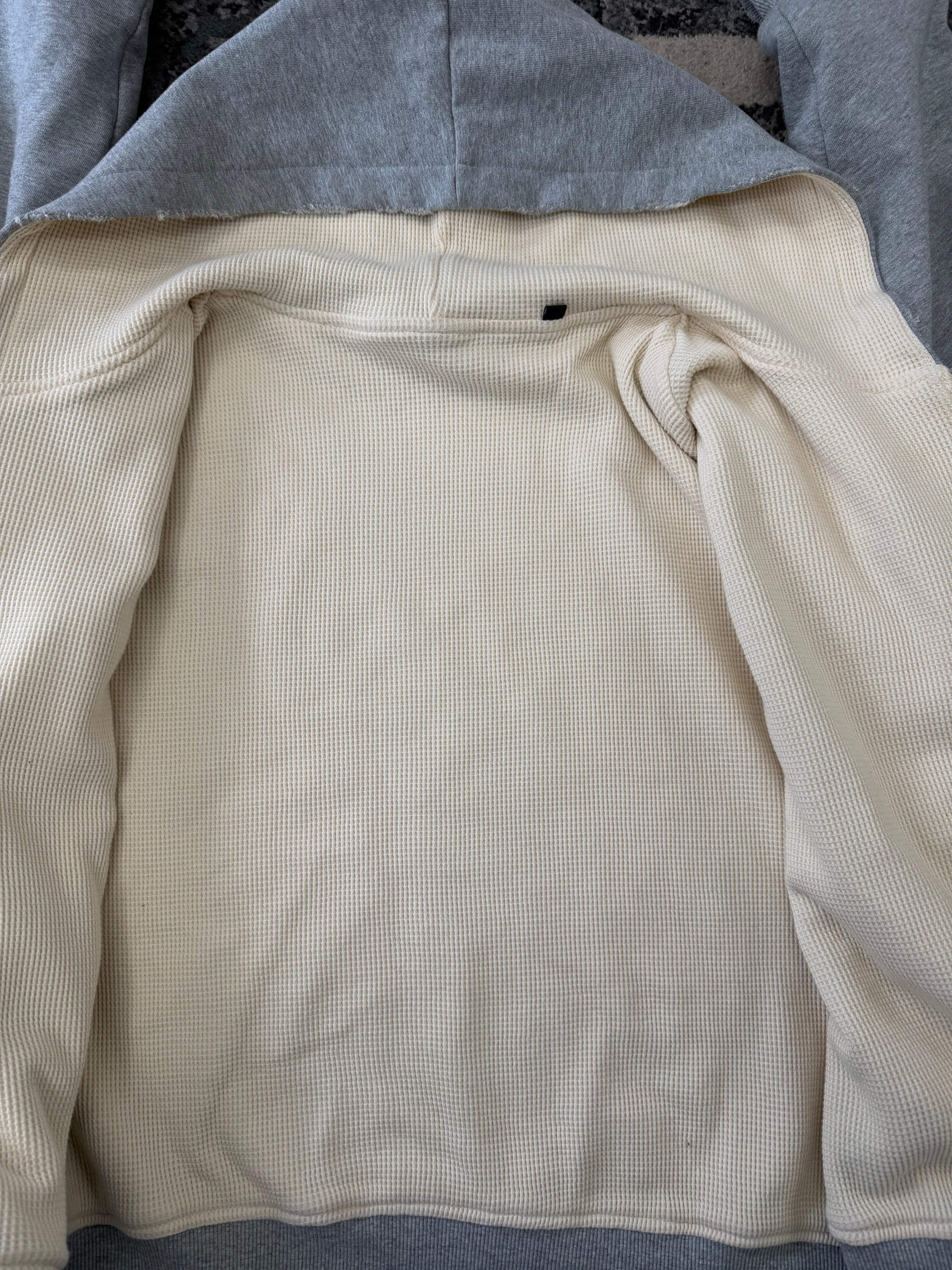 Aria Grey Hoodie sz small