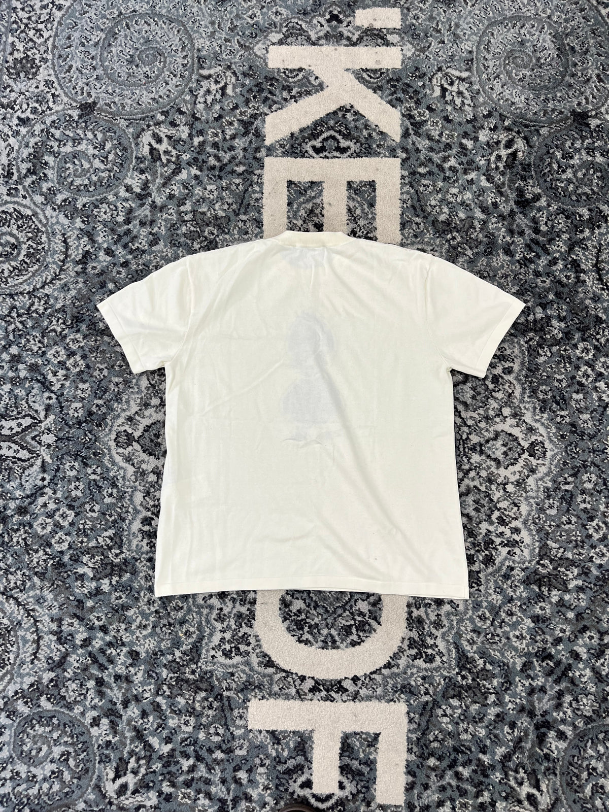 LV (Duck Nigo) shirt sz S U