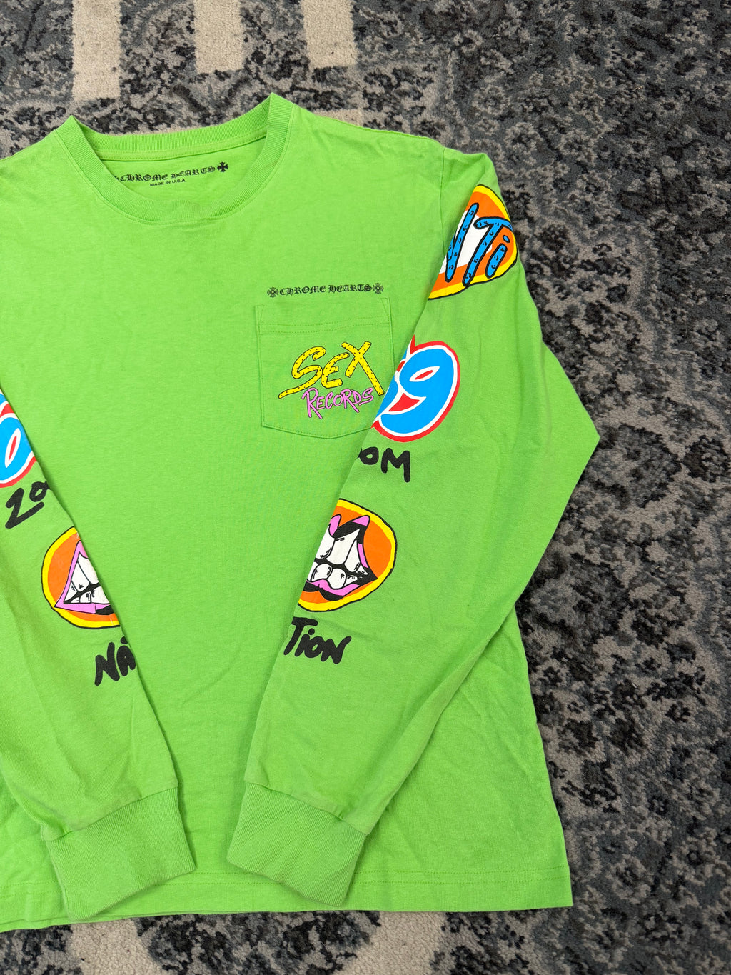 Chrome Hearty "Matty boy sex records" long sleeve sz M U