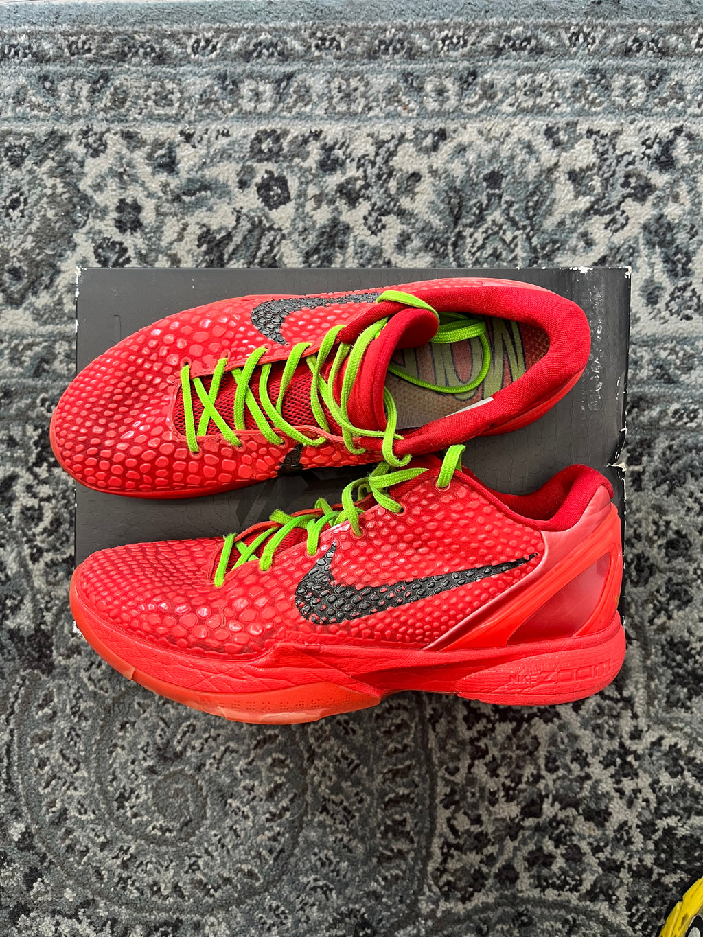 KOBE vi proto "grinch" 10M OG ALL U