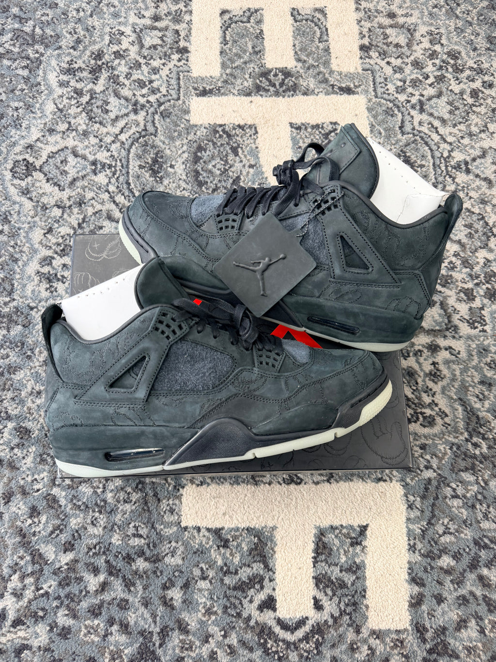 JORDAN 4 kaws 11.5M OG ALL DS