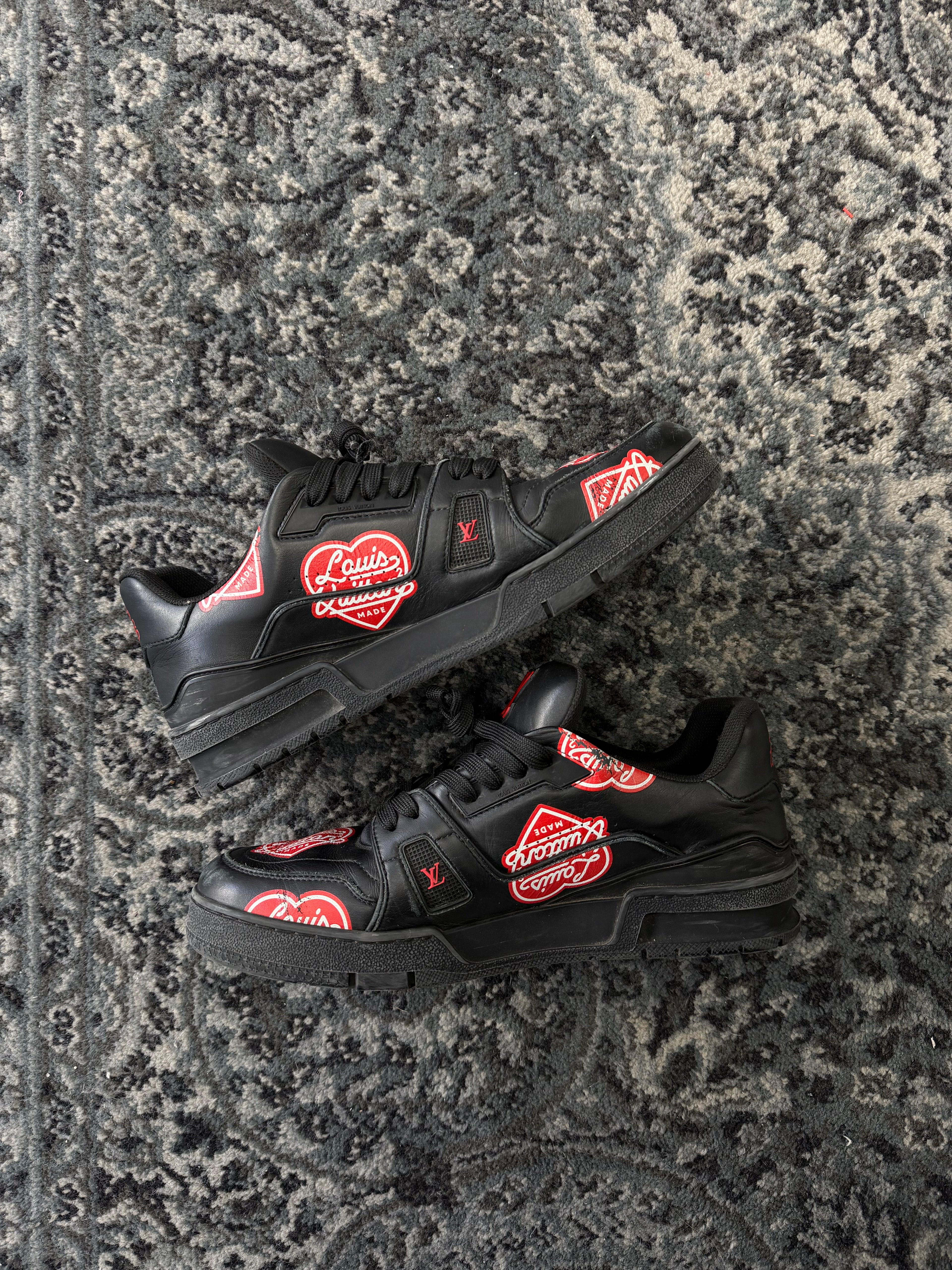 LV nigo human made trainers 8LV (10M) NB U