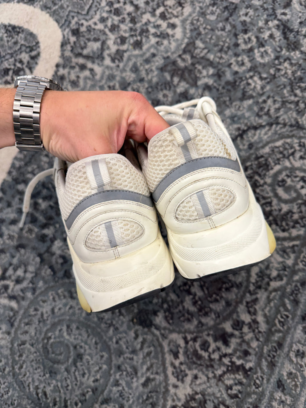 Dior B22 White/Sliver Size 44 U NB