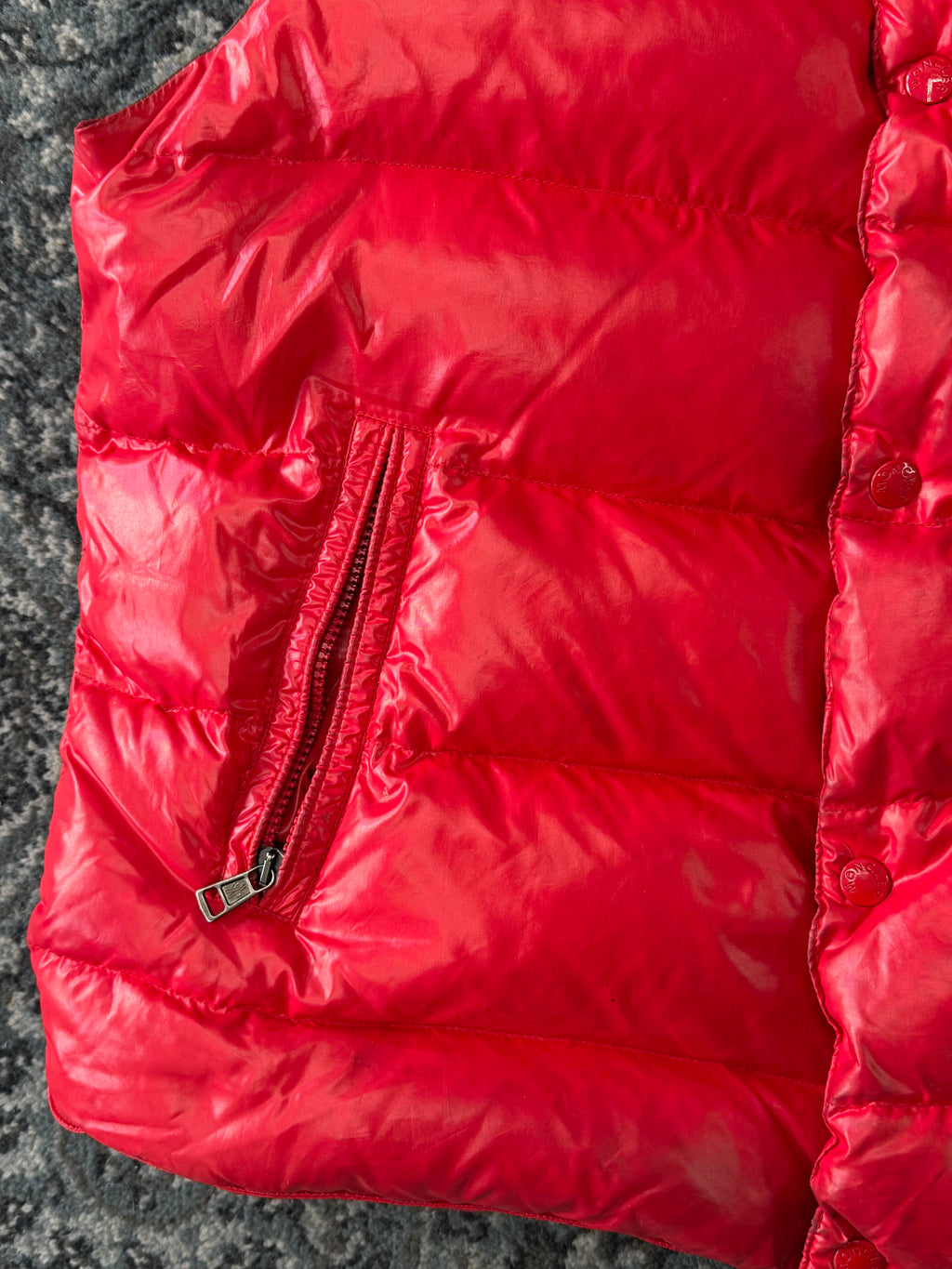MONCLER tib vest red 4 (Fits M) Flawed U