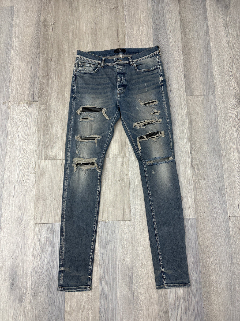 AMIRI dirty indigo dark wash jeans grey 36 U