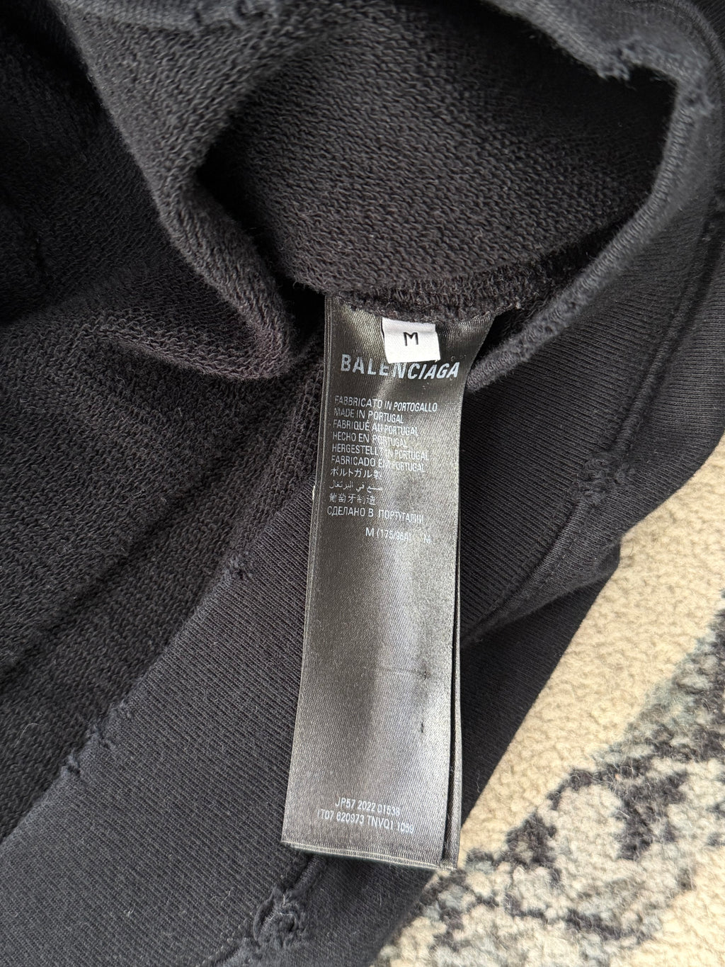 BALENCIAGA graffiti logo hoodie black (fits XL-XXL) U