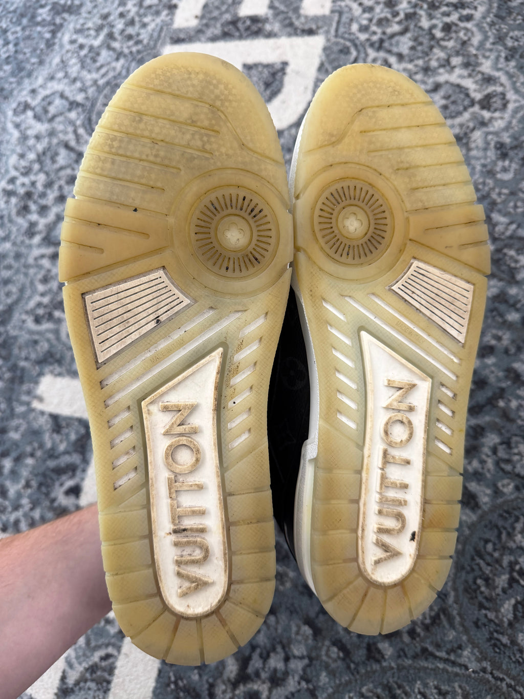 LV monogram eclipse trainers black 9LV (10.5-11M) NB U