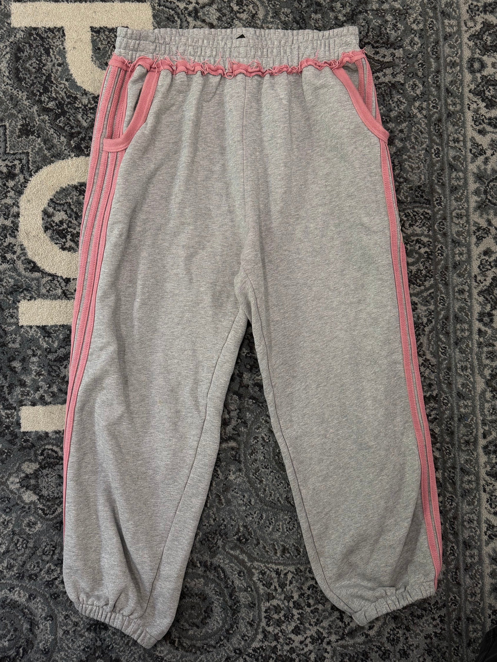 RASPBERRY HILLS stripe sweatpants grey XXL (38) U