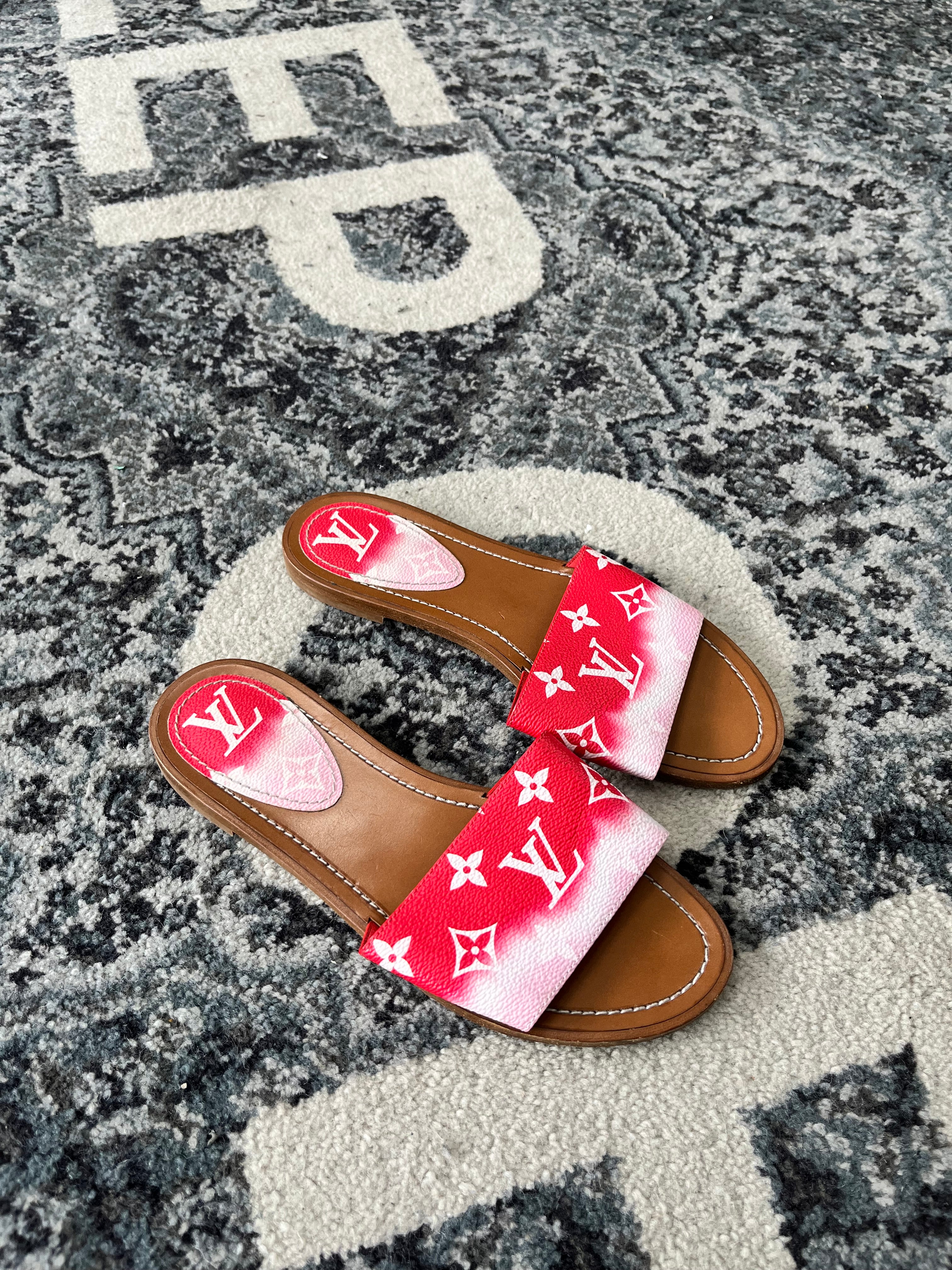 LV Pink Monogram Sandals Size 7W U NB