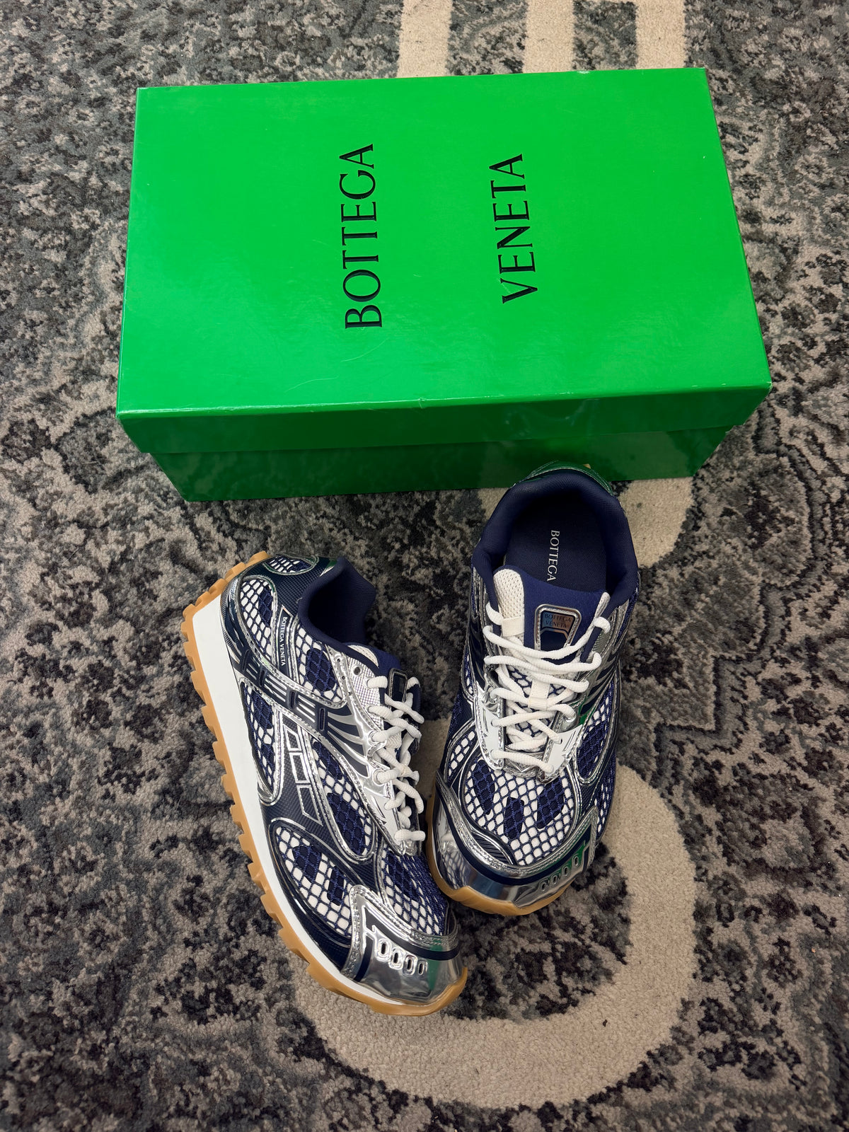Bottega Veneta Orbits Navy Size 43 U WB