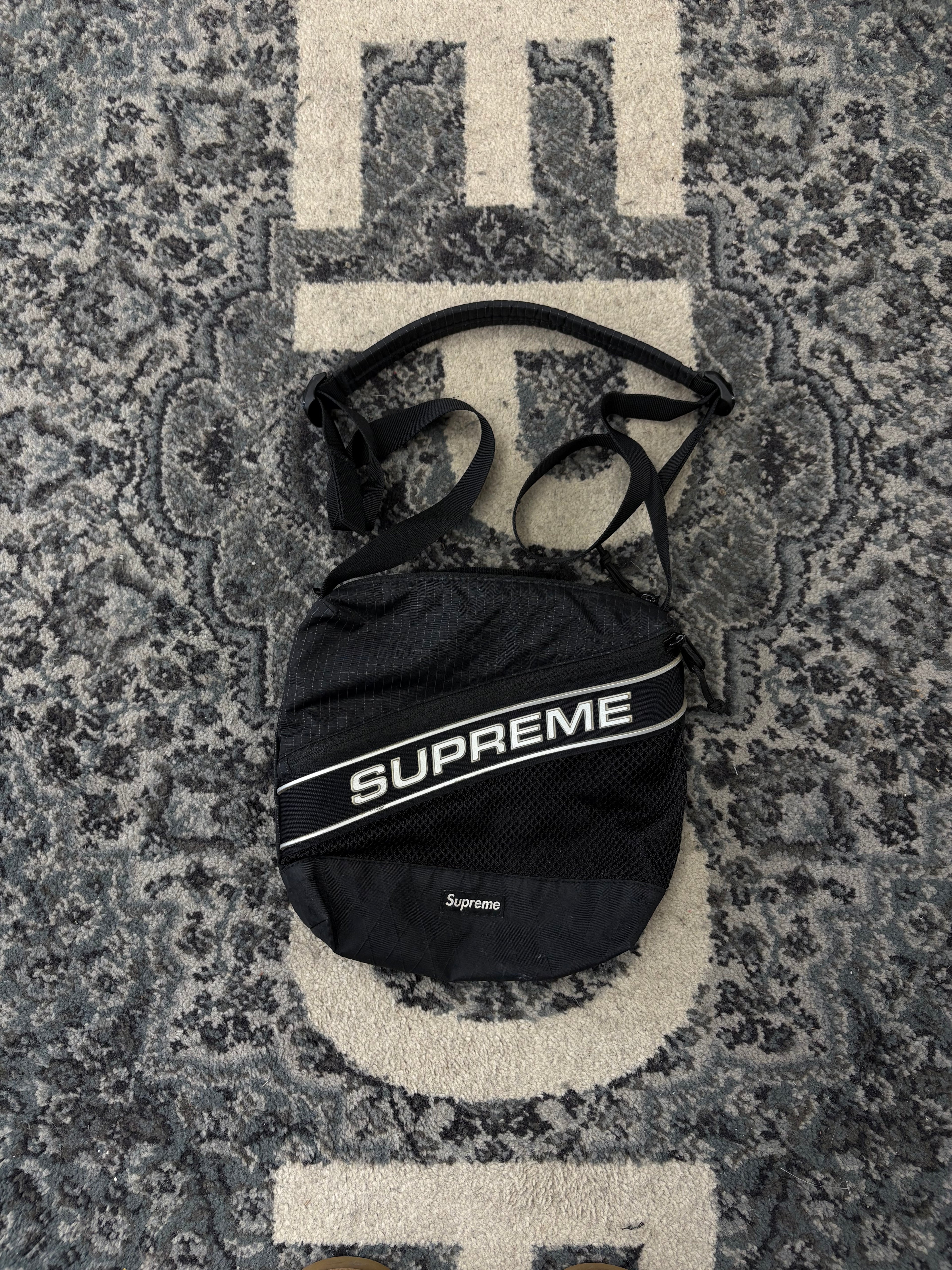 Supreme Side Bag Black U