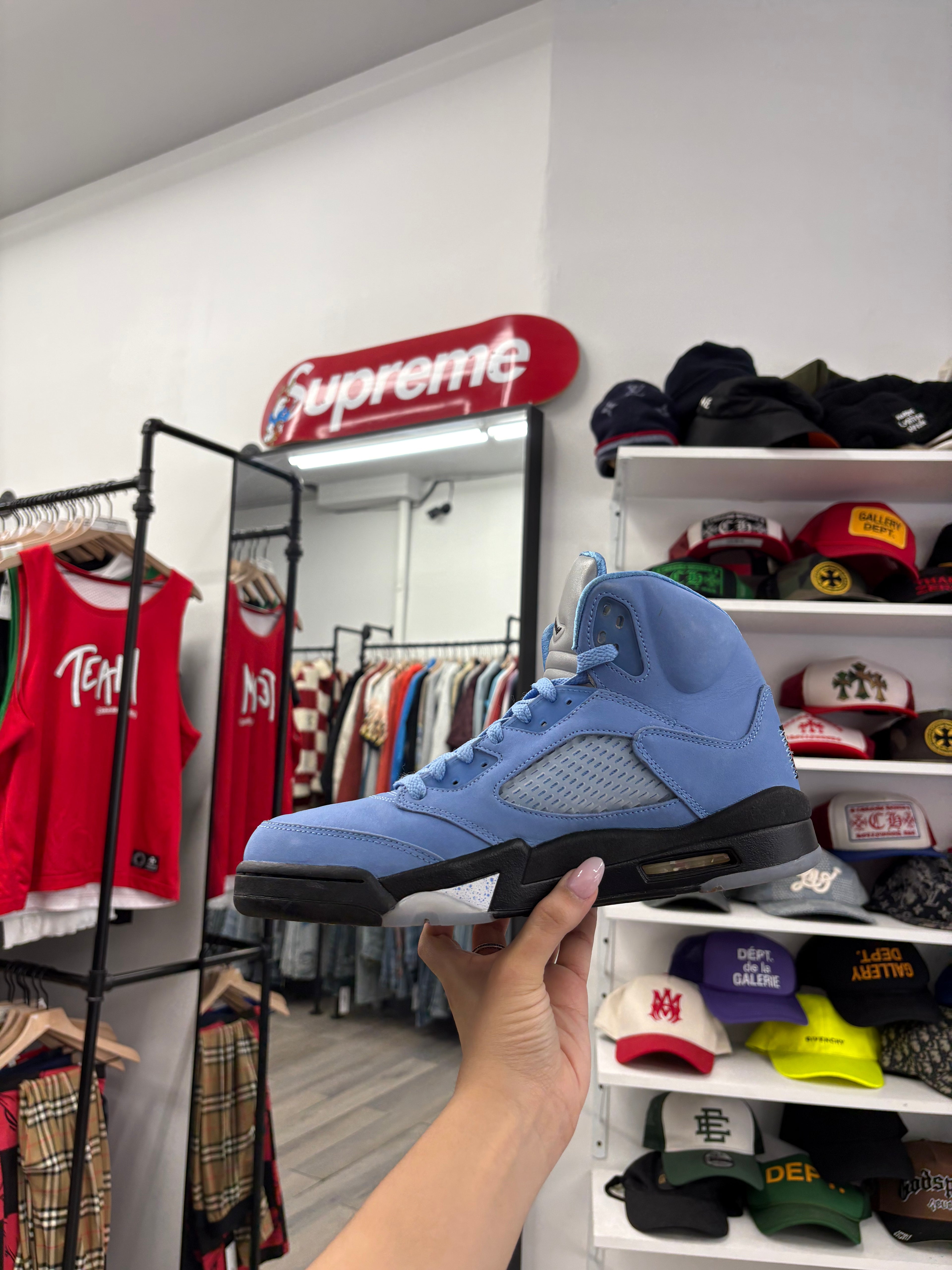 Jordan 5 UNC Size 10 WB U