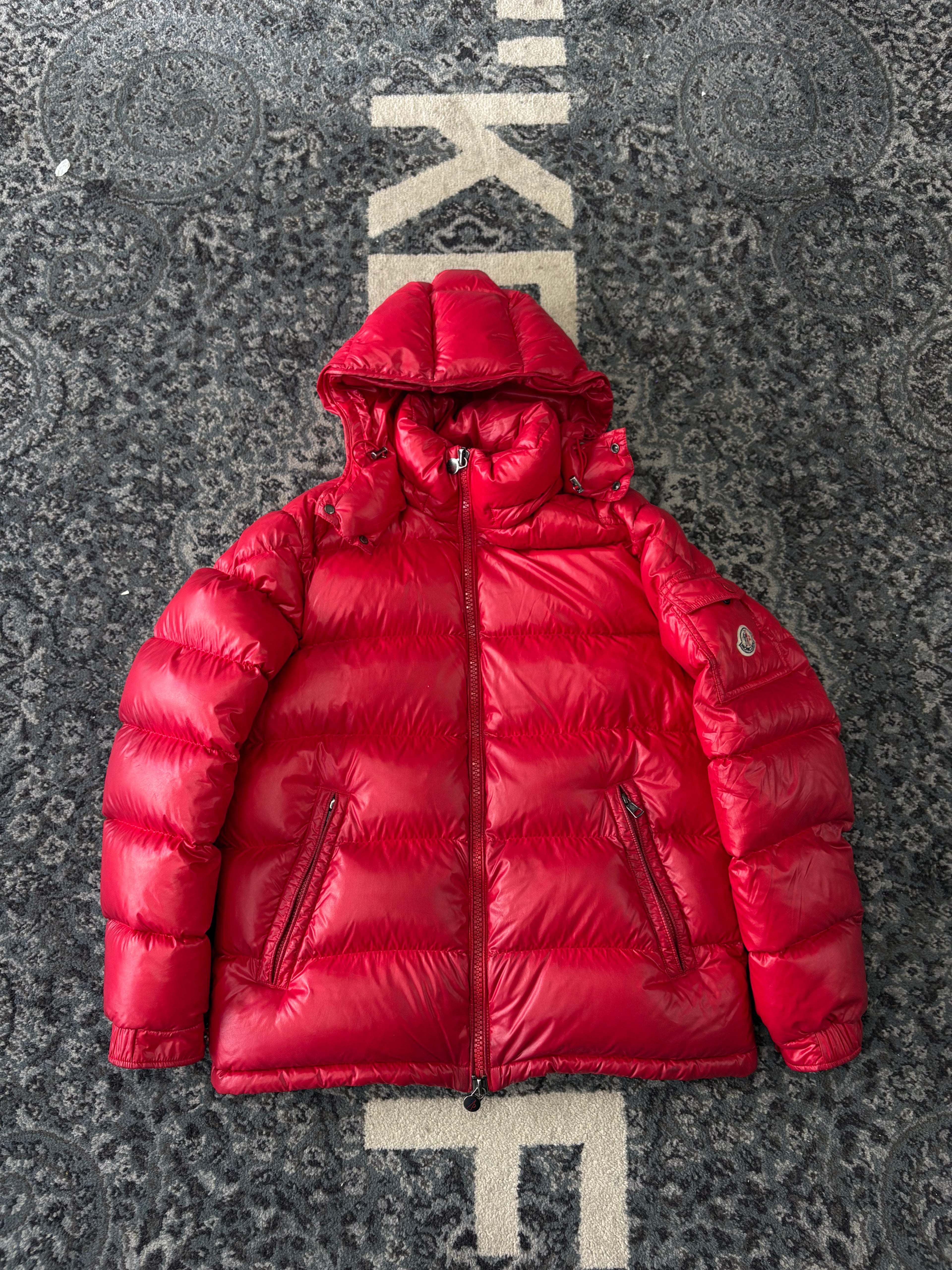 MONCLER maya puffer red 4 (L) flawed U