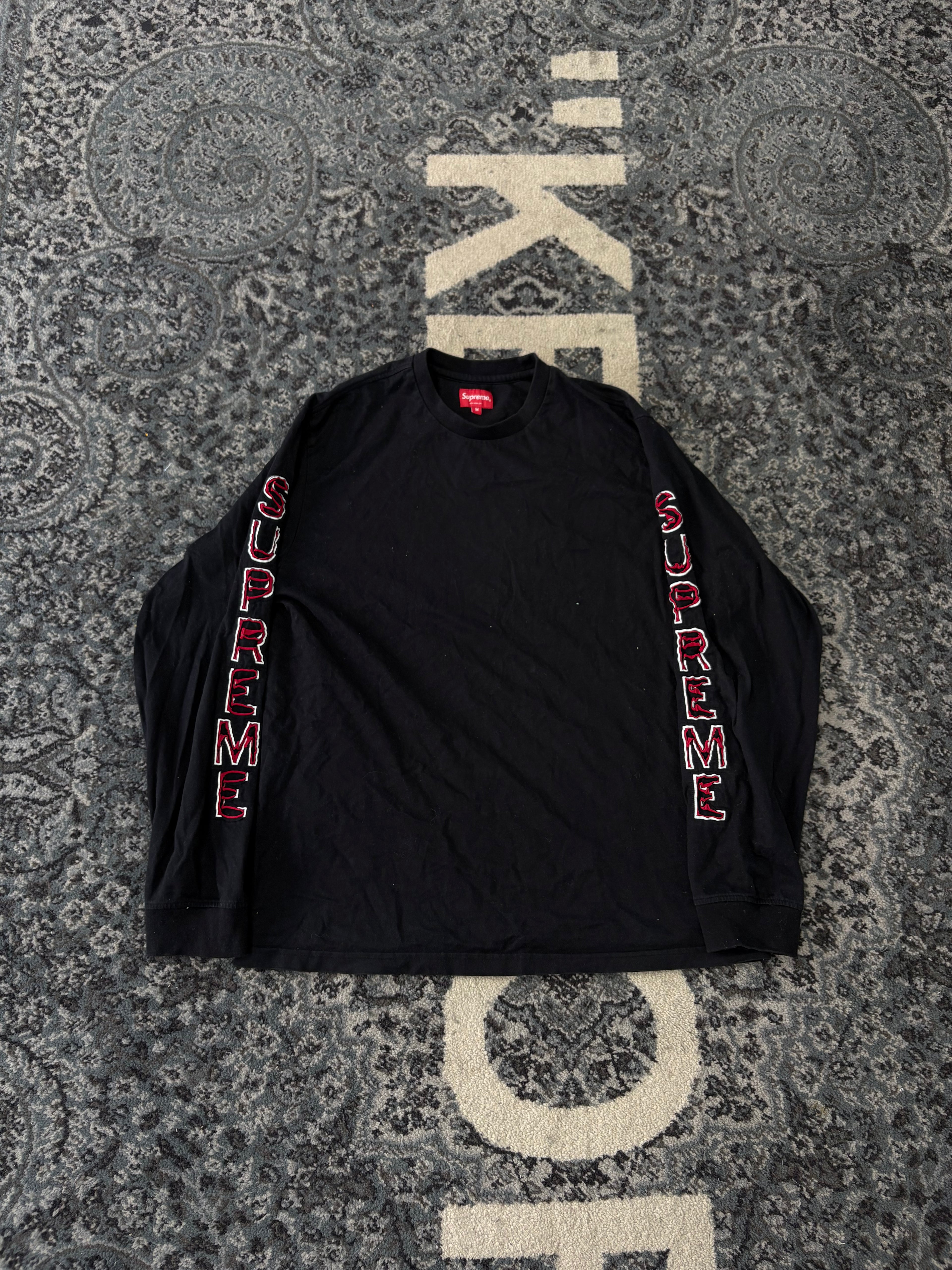 Supreme long sleeve M U