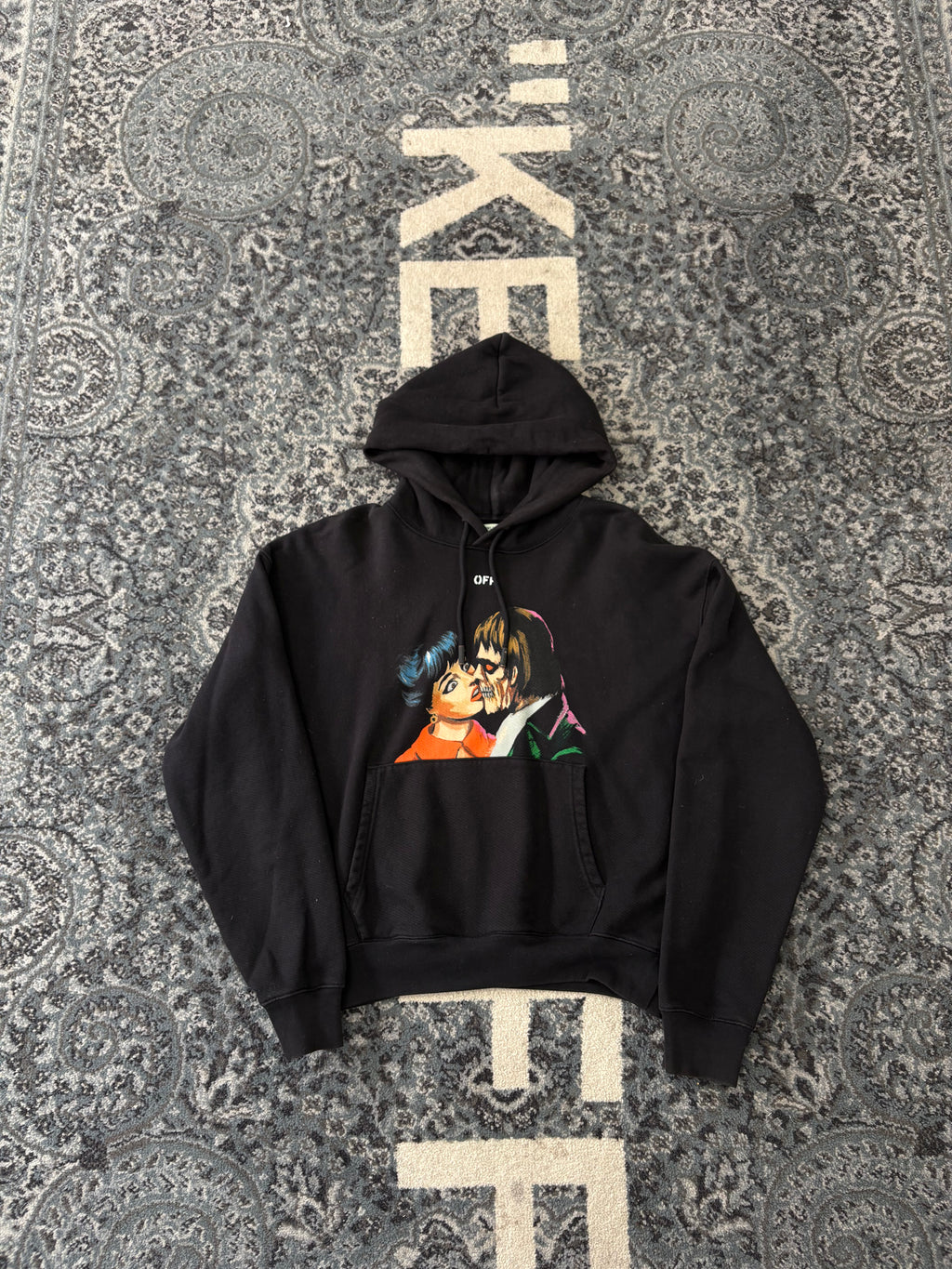 OFF WHITE vampire kiss hoodie black M U