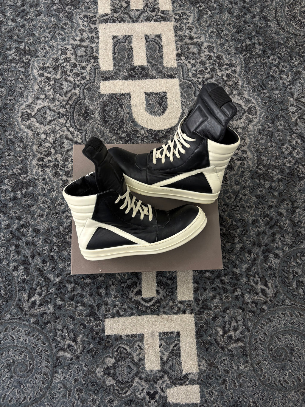RICK OWENS geobasket hightops 45 (12M) OG ALL U