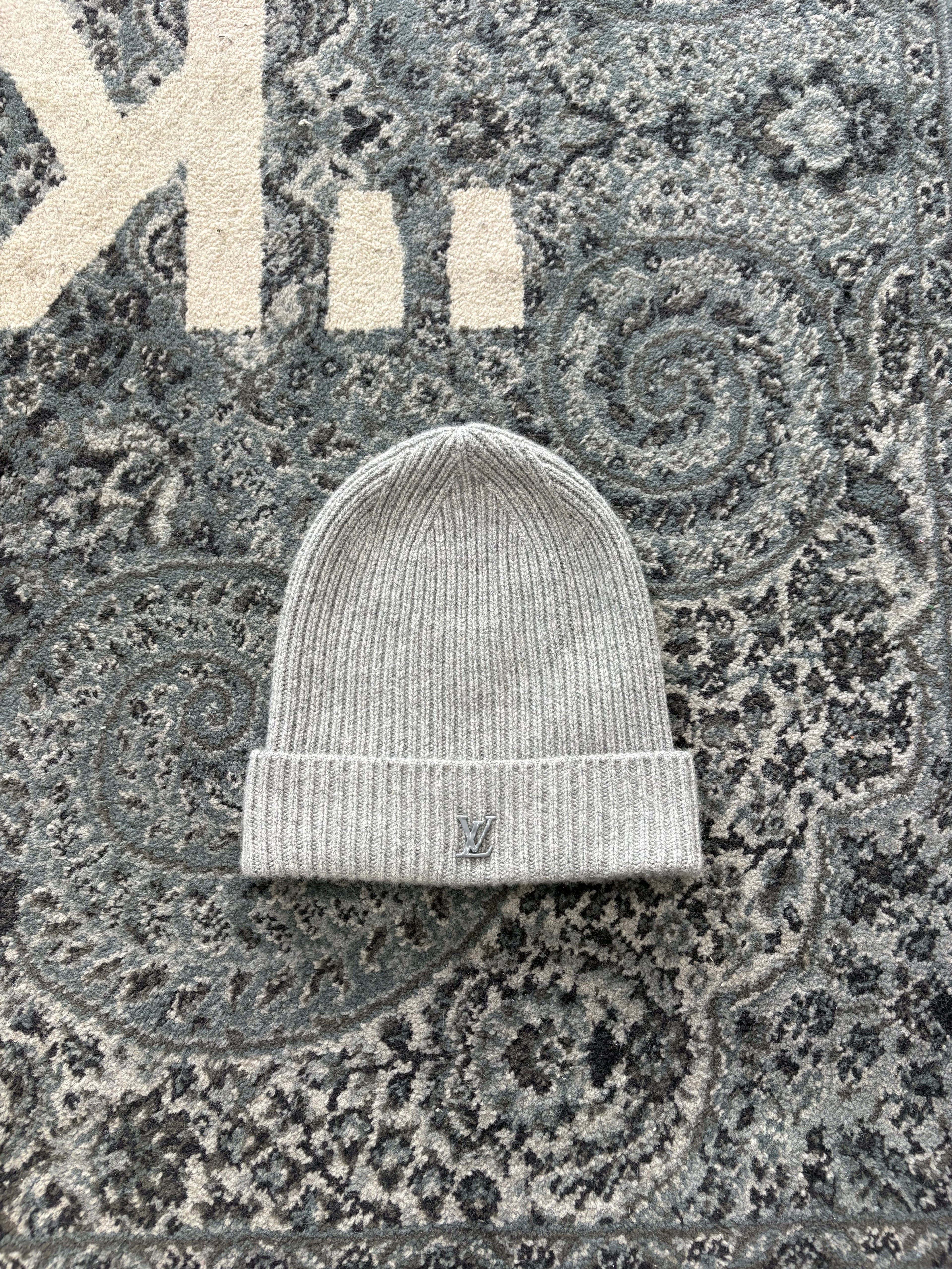LV knitted beanie grey OS U