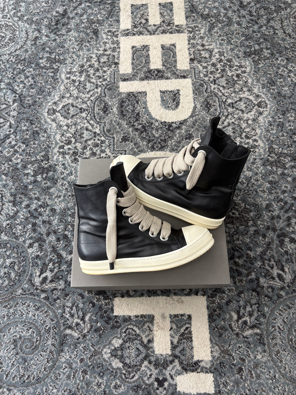 Rick Owens jumbo laces sz 45 U