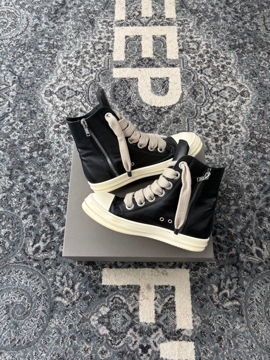 Rick Owens jumbo laces sz 45 U
