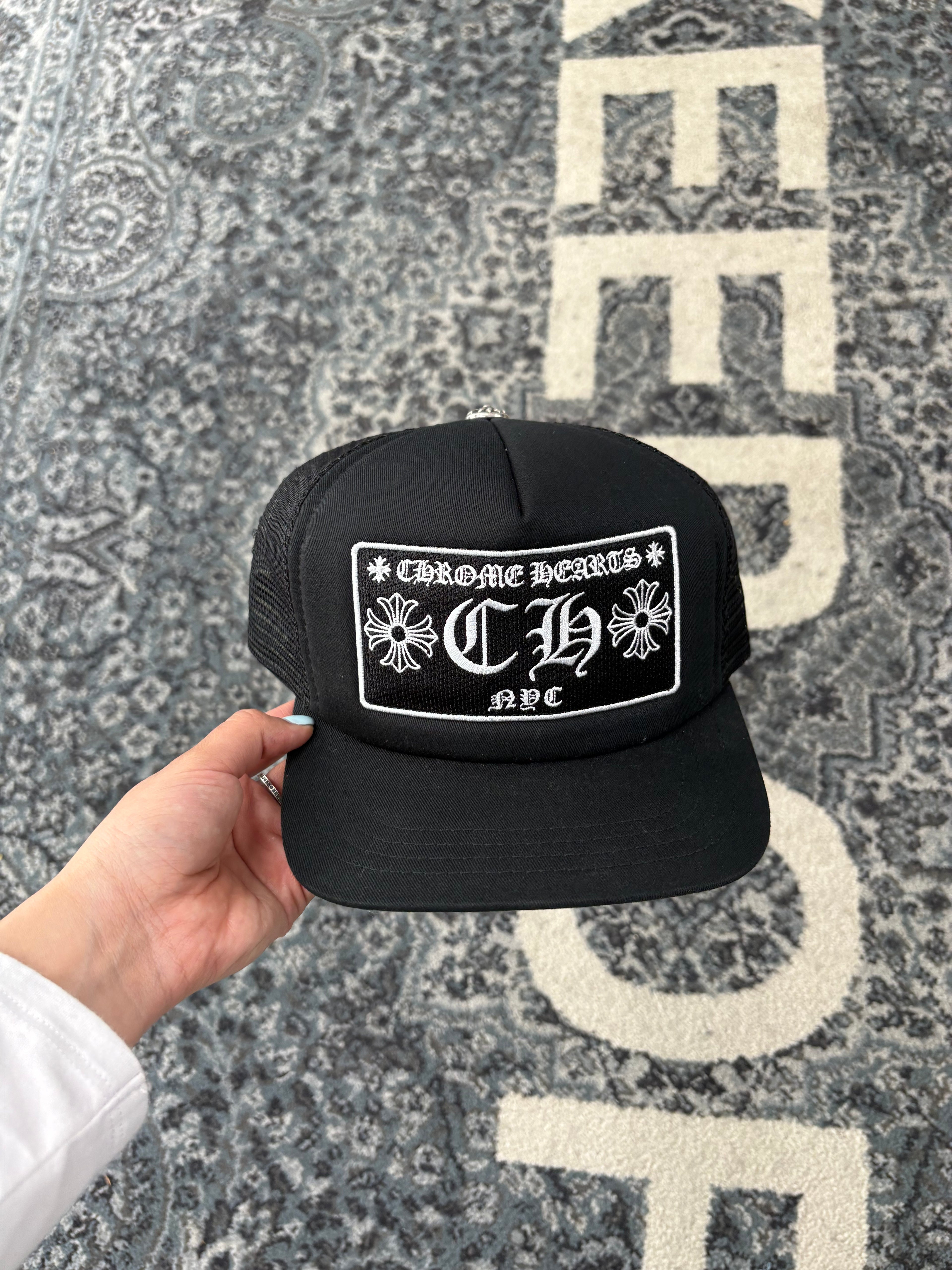 CHROME HEARTS nyc trucker hat OS DS