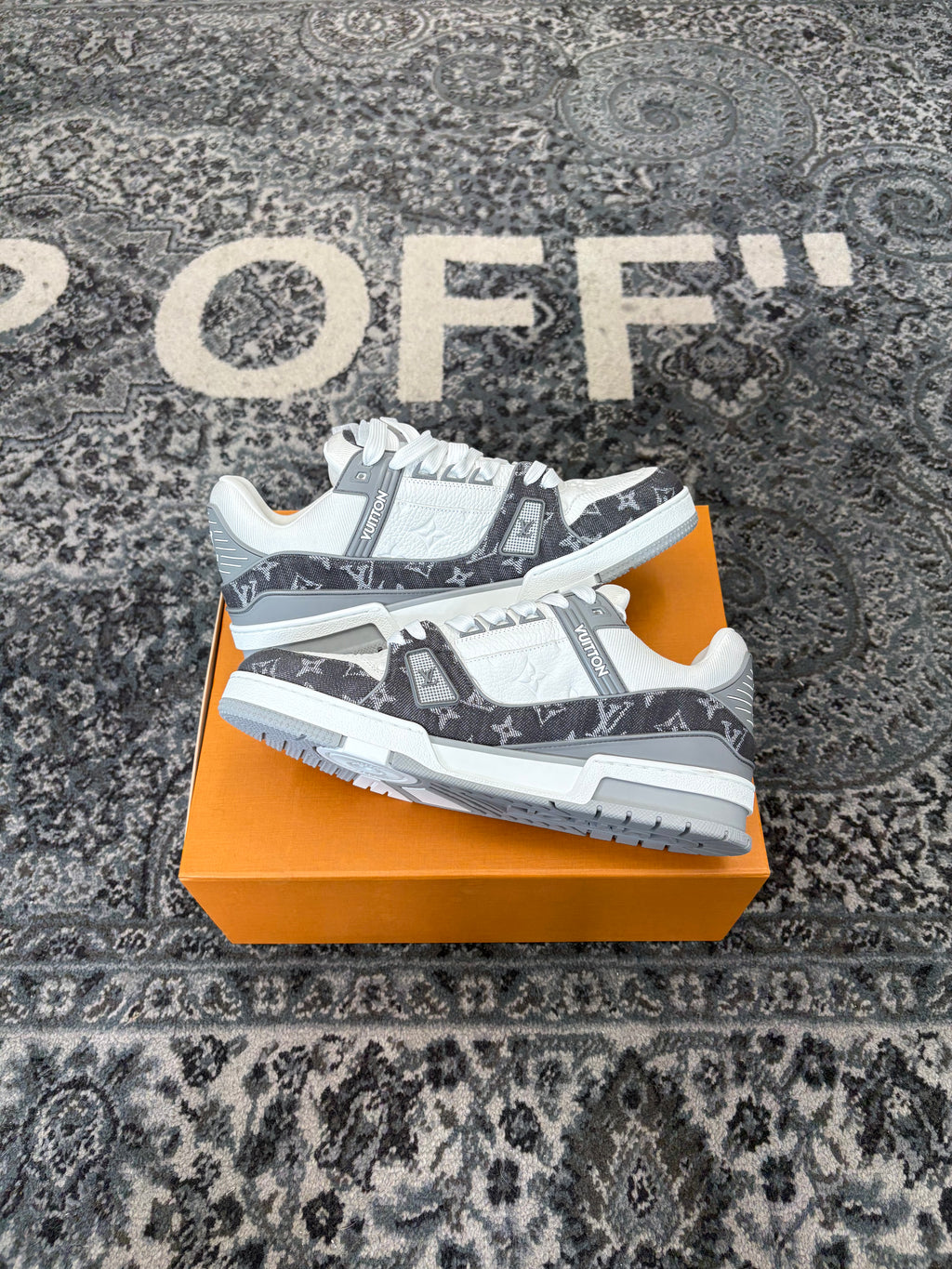 LV monogram trainers grey/white 9LV (10.5-11M) OG ALL DSWT