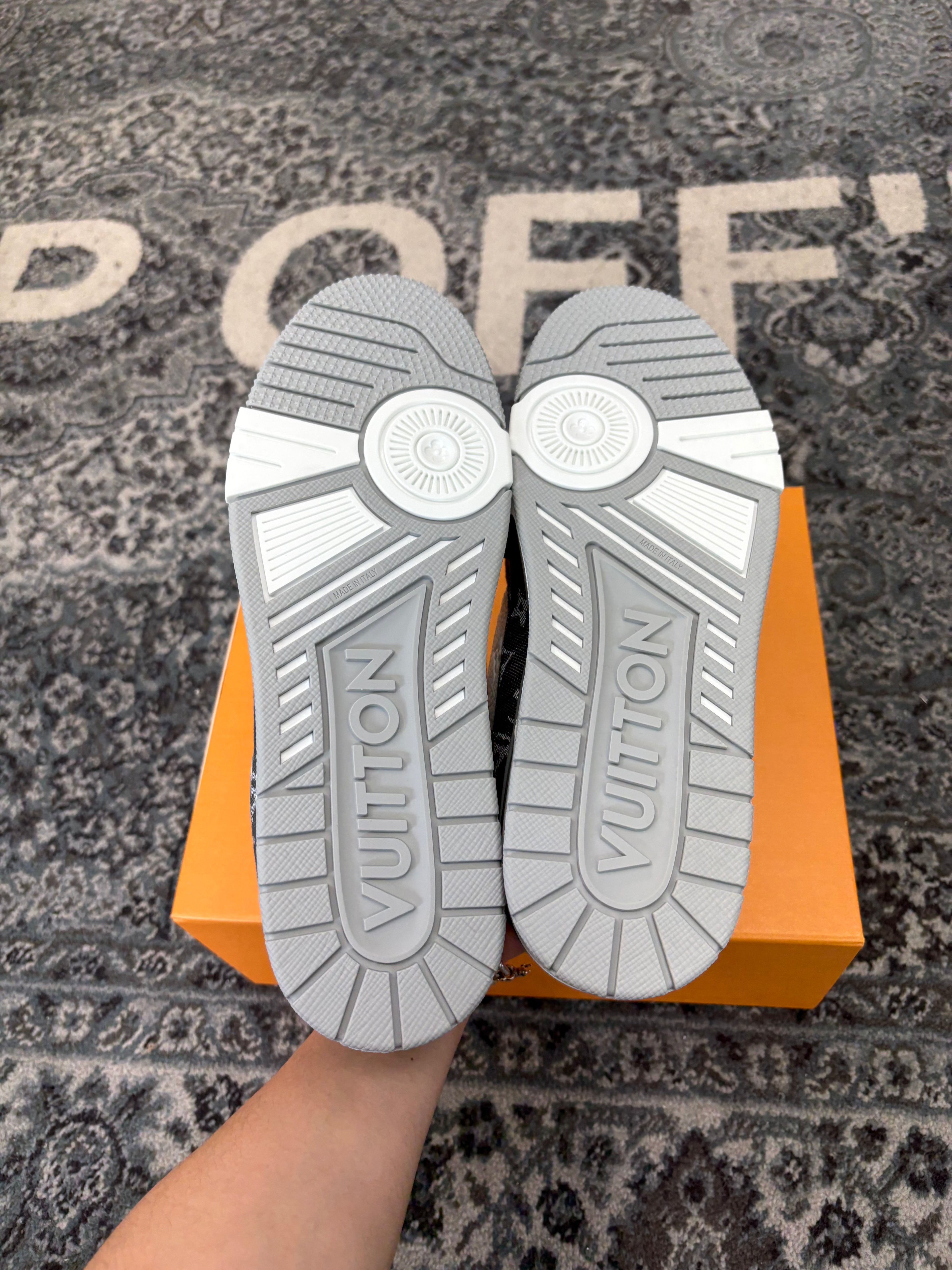 LV monogram trainers grey/white 9LV (10.5-11M) OG ALL DSWT