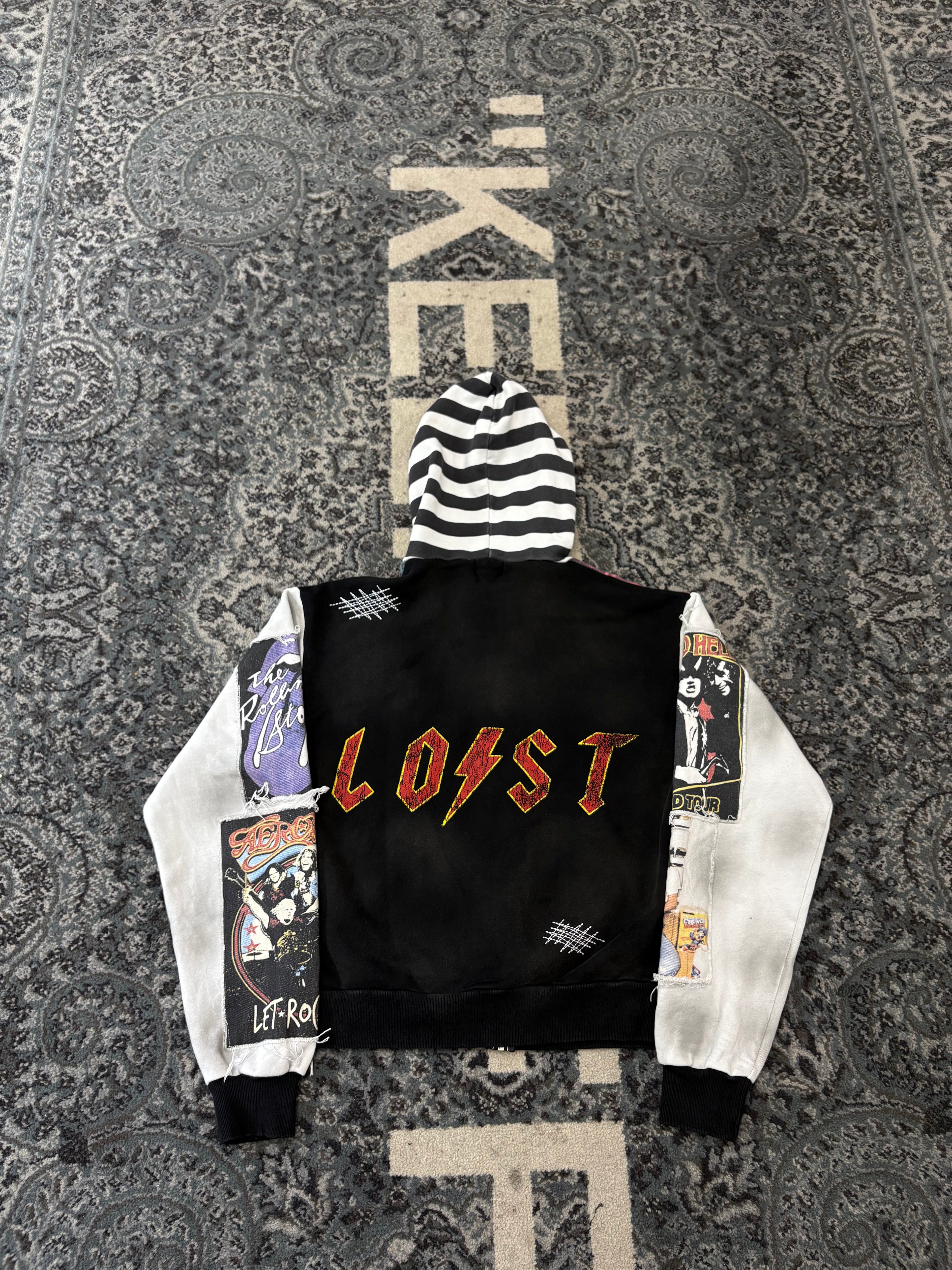 LOST INTRICACY "scrapbook" zip up S DSWT
