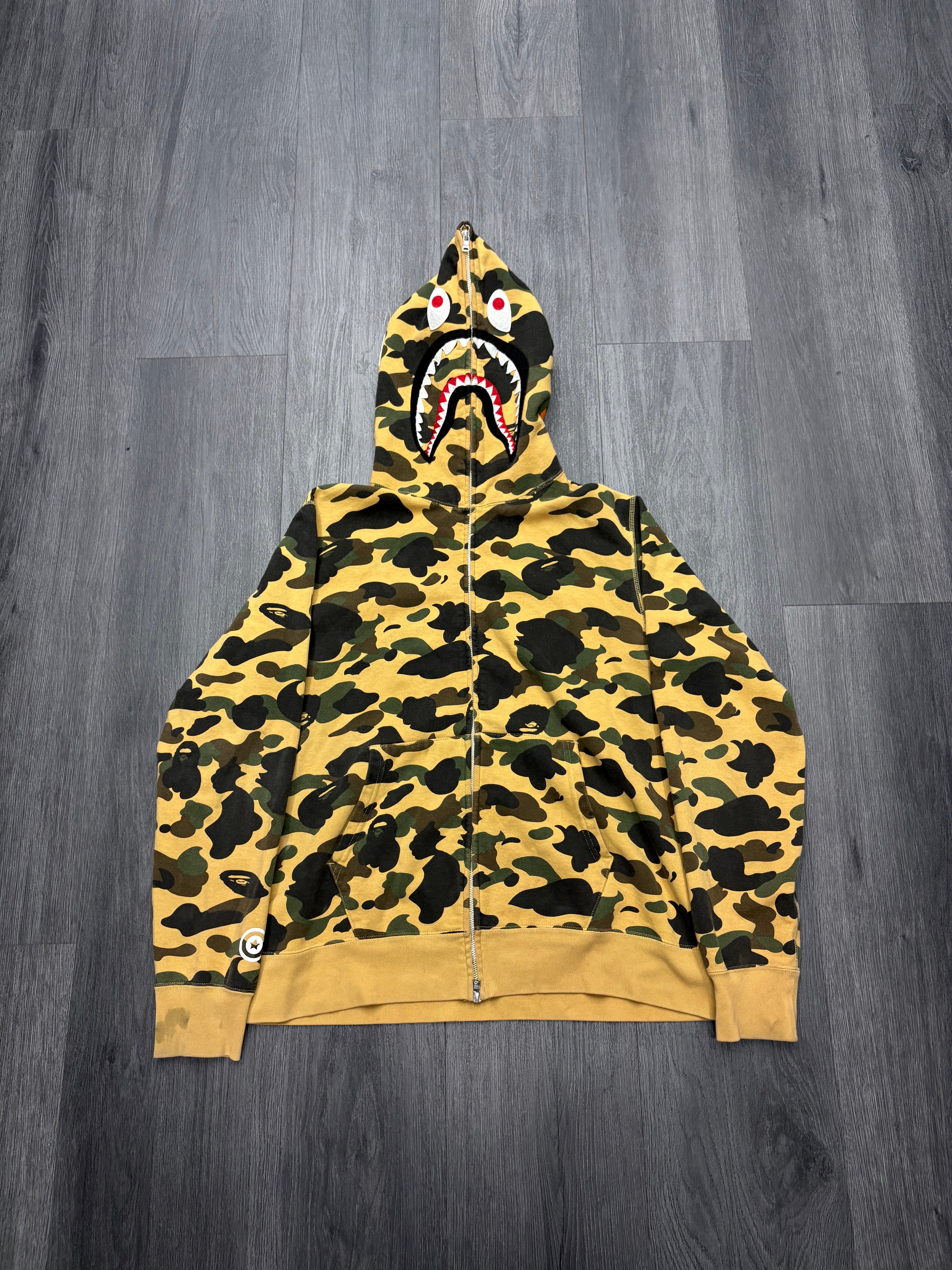 Bape Shark Hoodie Size XL U